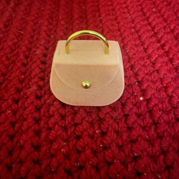 Beautiful Silver Genuine Sapphire Ring - Picture 5 of 5